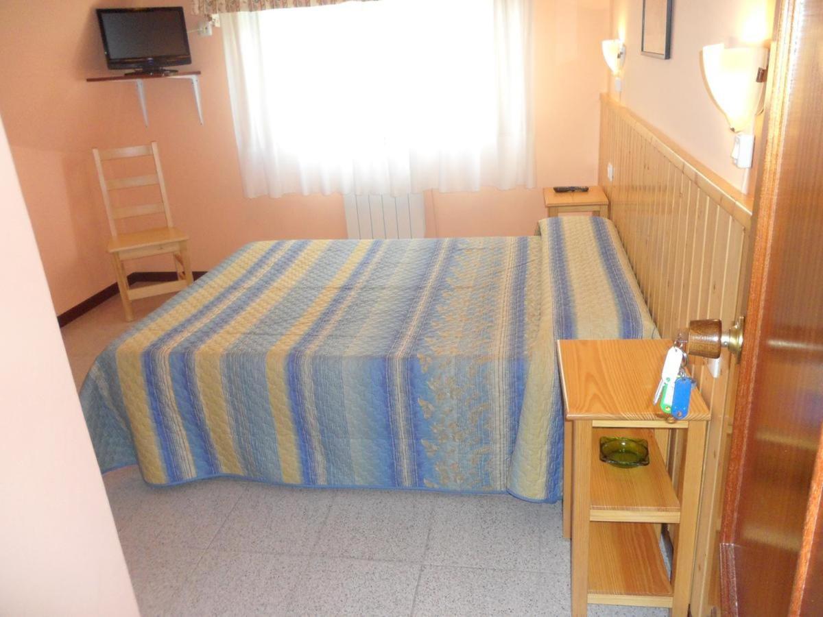 Hostal Alce Hotel นีกรัน ภายนอก รูปภาพ