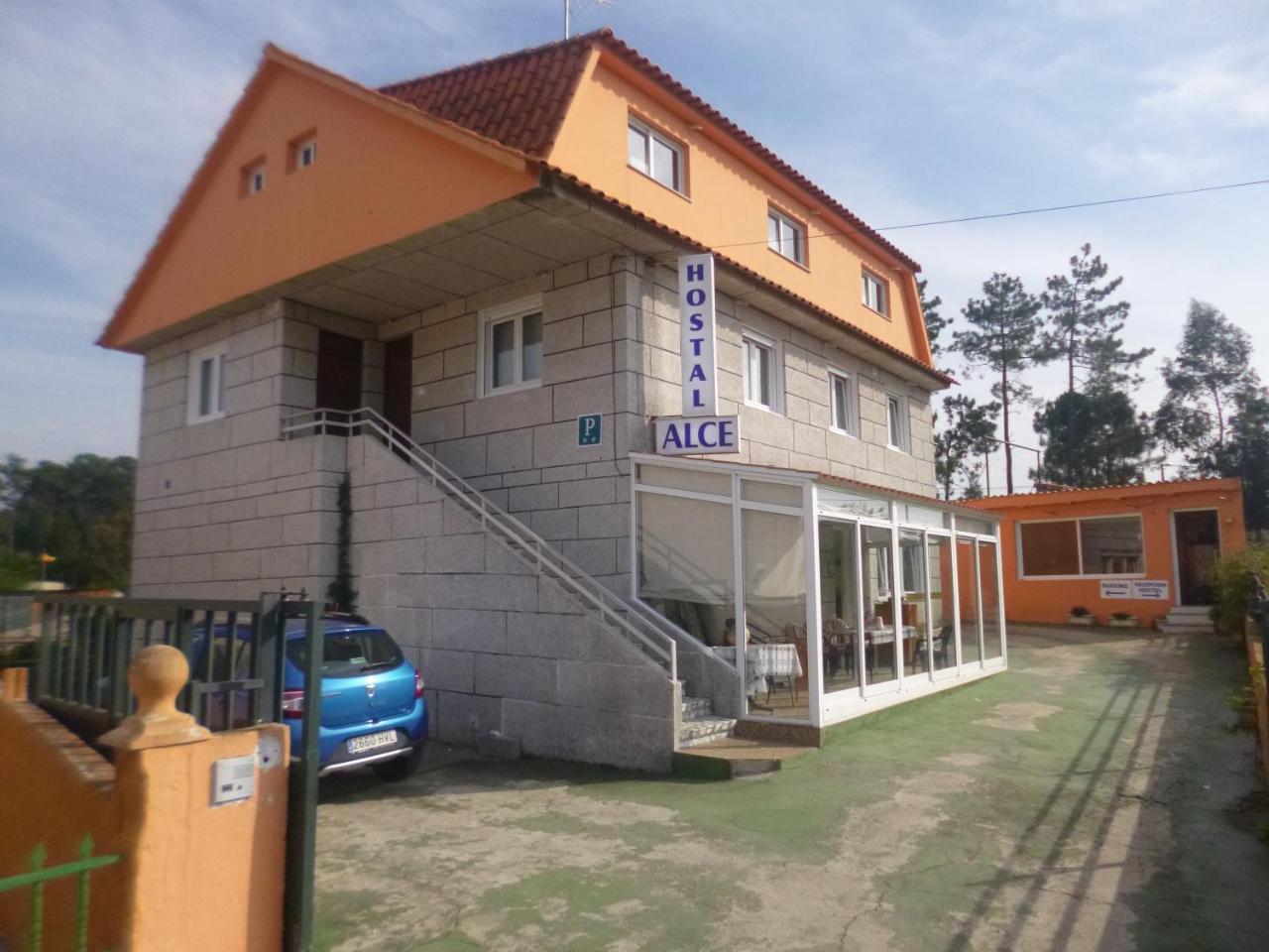 Hostal Alce Hotel นีกรัน ภายนอก รูปภาพ